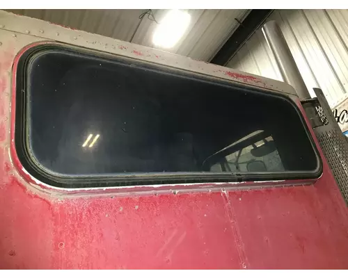 Back Glass Peterbilt 357 Vander Haags Inc Dm