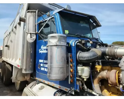 Peterbilt 357 Cab