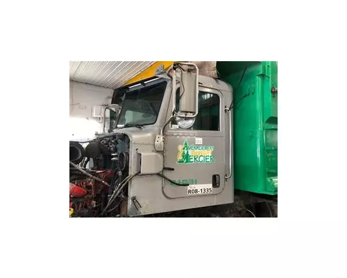 Cab PETERBILT 357 Les Camions Gilbert