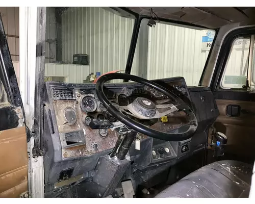 Peterbilt 357 Dash Assembly