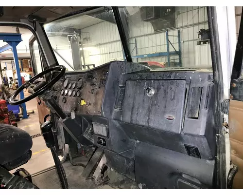 Peterbilt 357 Dash Assembly