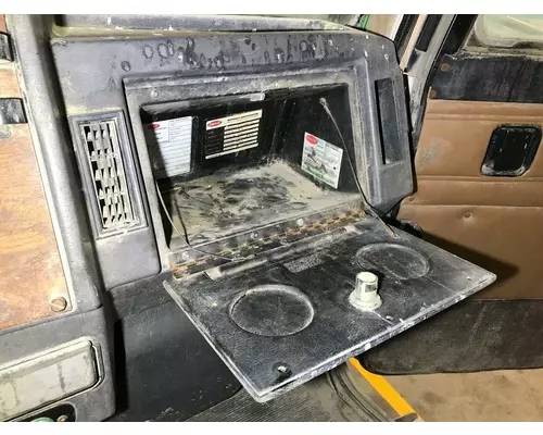 Peterbilt 357 Dash Assembly