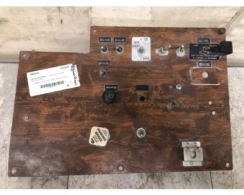 Peterbilt 357 Dash Assembly