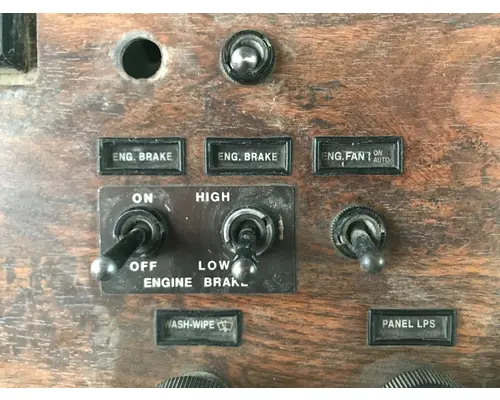 Peterbilt 357 Dash Assembly