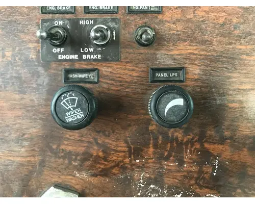 Peterbilt 357 Dash Assembly