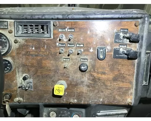 Peterbilt 357 Dash Panel