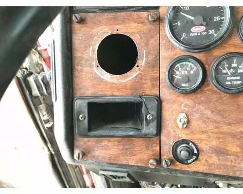 Peterbilt 357 Dash Panel