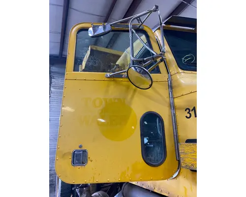 Door Assembly, Front Peterbilt 357 Complete Recycling Group LLC