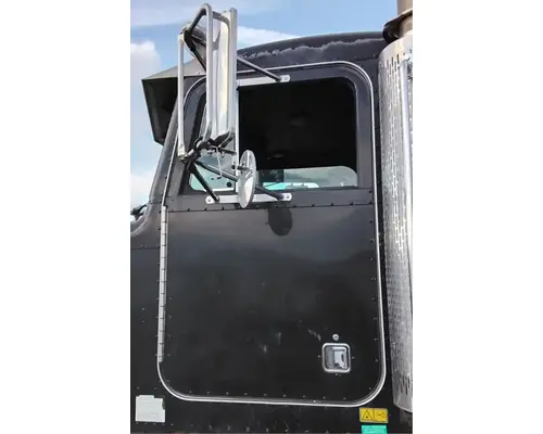 Door Assembly, Front Peterbilt 357 Complete Recycling Group LLC