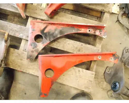 Fuel Tank Strap/Hanger PETERBILT 357 K &amp; R Truck Sales, Inc.