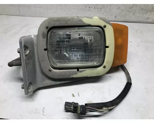 Peterbilt 357 Headlamp Assembly