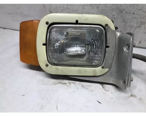 Peterbilt 357 Headlamp Assembly