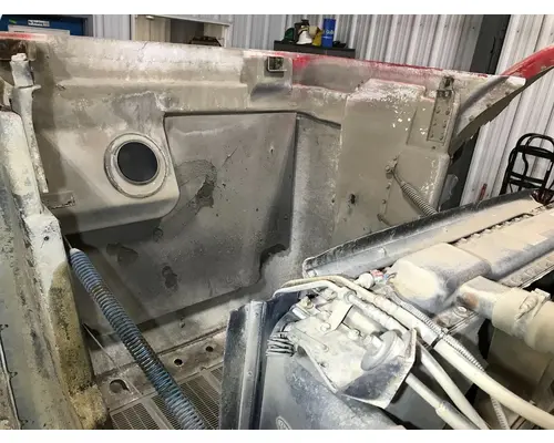 Peterbilt 357 Hood