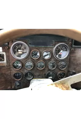 Peterbilt 357 Instrument Cluster