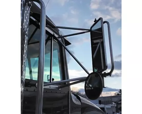Mirror (Side View) Peterbilt 357 Complete Recycling Group LLC