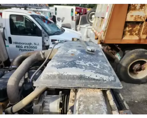 Peterbilt 357 Radiator Overflow Bottle