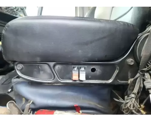 Peterbilt 357 Seat, Front