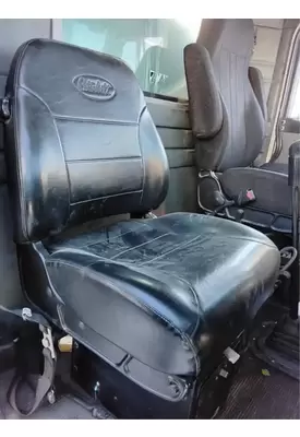 Peterbilt 357 Seat, Front