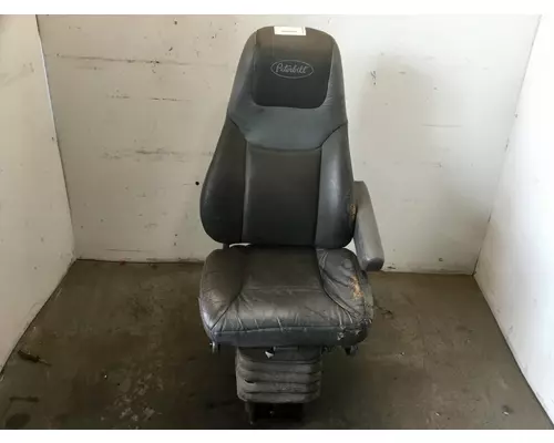 Peterbilt 357 Seat (Air Ride Seat)