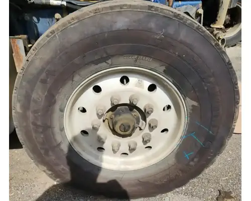 Spindle / Knuckle, Front Peterbilt 357 Complete Recycling Group LLC