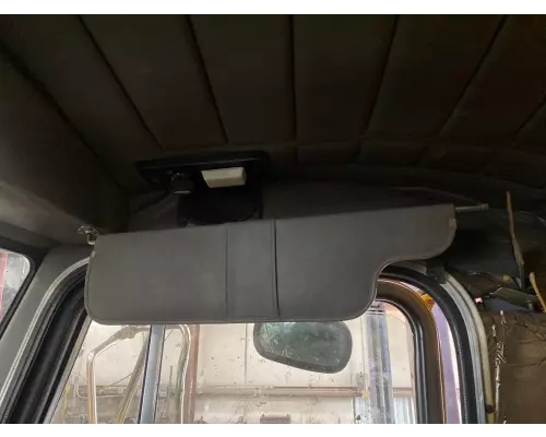 Peterbilt 357 Sun Visor (External)