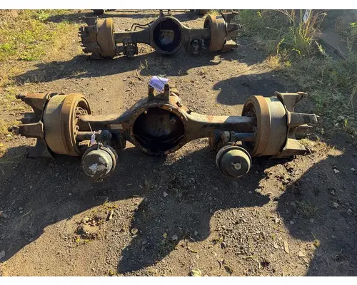 Axle Housing (Front) PETERBILT 359 Camerota Truck Parts