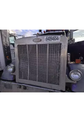 Peterbilt 359 Grille