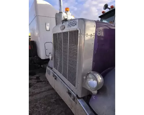 Peterbilt 359 Grille