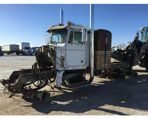 Peterbilt 359 Parts Unit