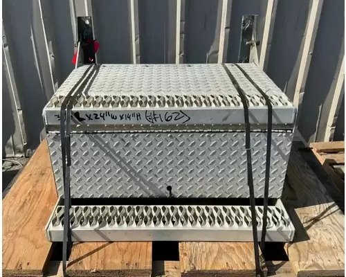 Tool Box PETERBILT 359 Garabedian Equipment Company, Inc - Fresno