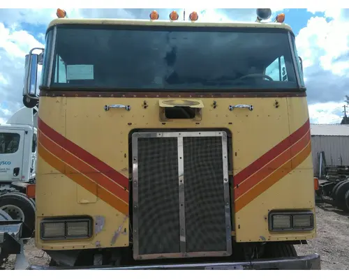 Cab PETERBILT 362 LKQ Wholesale Truck Parts