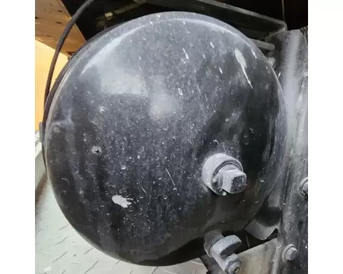 Peterbilt 365 Air Tank