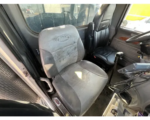 Battery Box PETERBILT 365 DTI Trucks