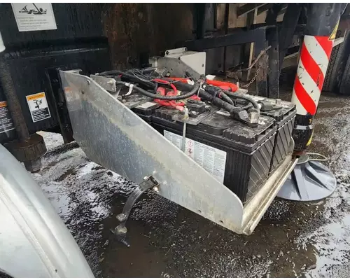 Battery Box Peterbilt 365 Complete Recycling Group LLC