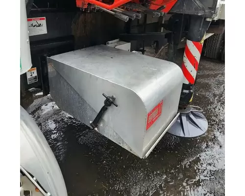 Battery Box Peterbilt 365 Complete Recycling Group LLC