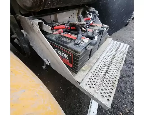 Battery Box Peterbilt 365 Complete Recycling Group LLC
