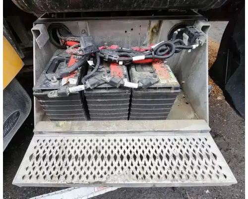 Peterbilt 365 Battery Box