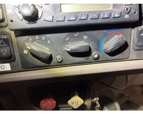 Peterbilt 365 Cab Misc. Interior Parts