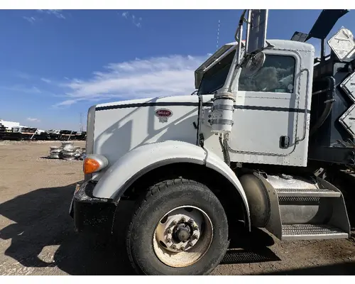 Cab PETERBILT 365 DTI Trucks