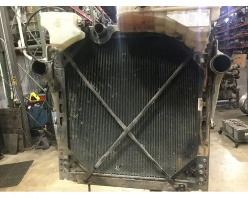 Peterbilt 365 Cooling Assembly. (Rad., Cond., ATAAC)