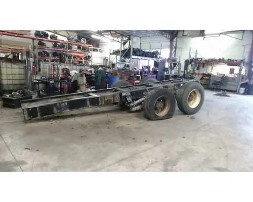 Cutoff Assembly (Complete With Axles) PETERBILT 365 High Mountain Horsepower