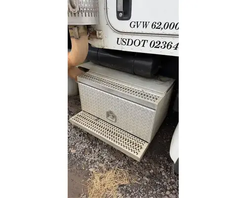 Peterbilt 365 DPF (Diesel Particulate Filter)