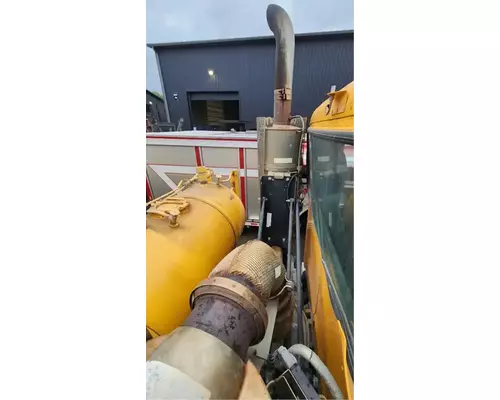 Peterbilt 365 DPF (Diesel Particulate Filter)