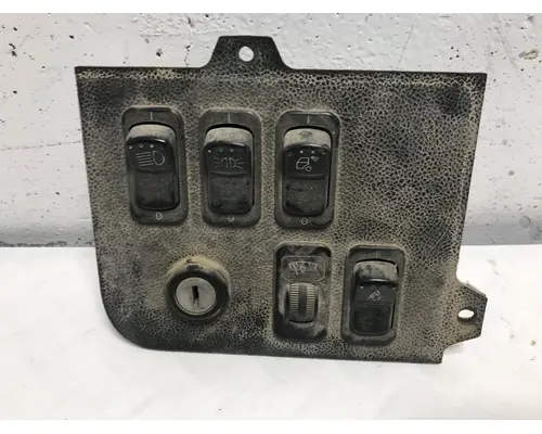 Peterbilt 365 Dash Assembly