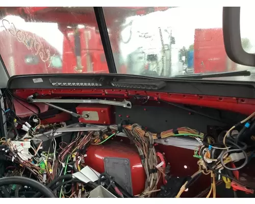 Peterbilt 365 Dash Assembly