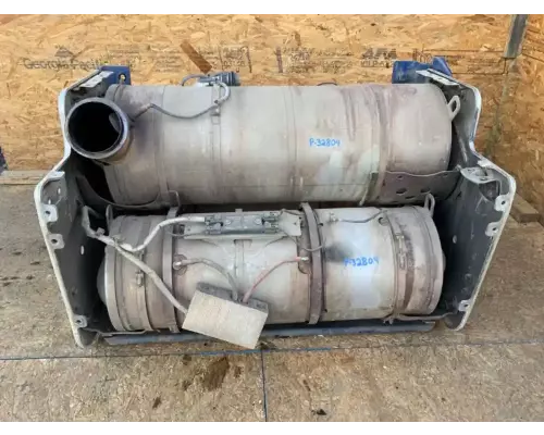 DPF (Diesel Particulate Filter) Peterbilt 365 Complete Recycling