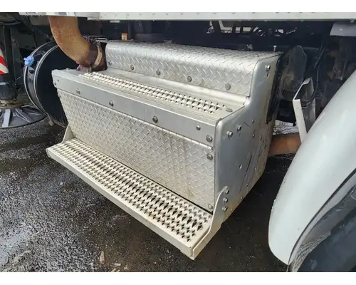 DPF (Diesel Particulate Filter) Peterbilt 365 Complete Recycling Group LLC