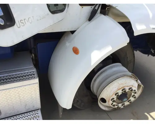 Peterbilt 365 Fender