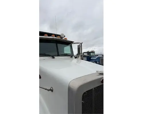 Peterbilt 365 Hood