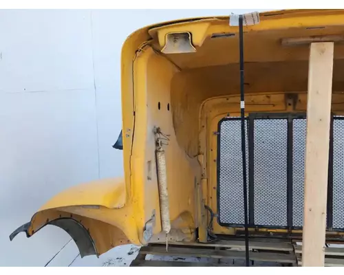 Peterbilt 365 Hood